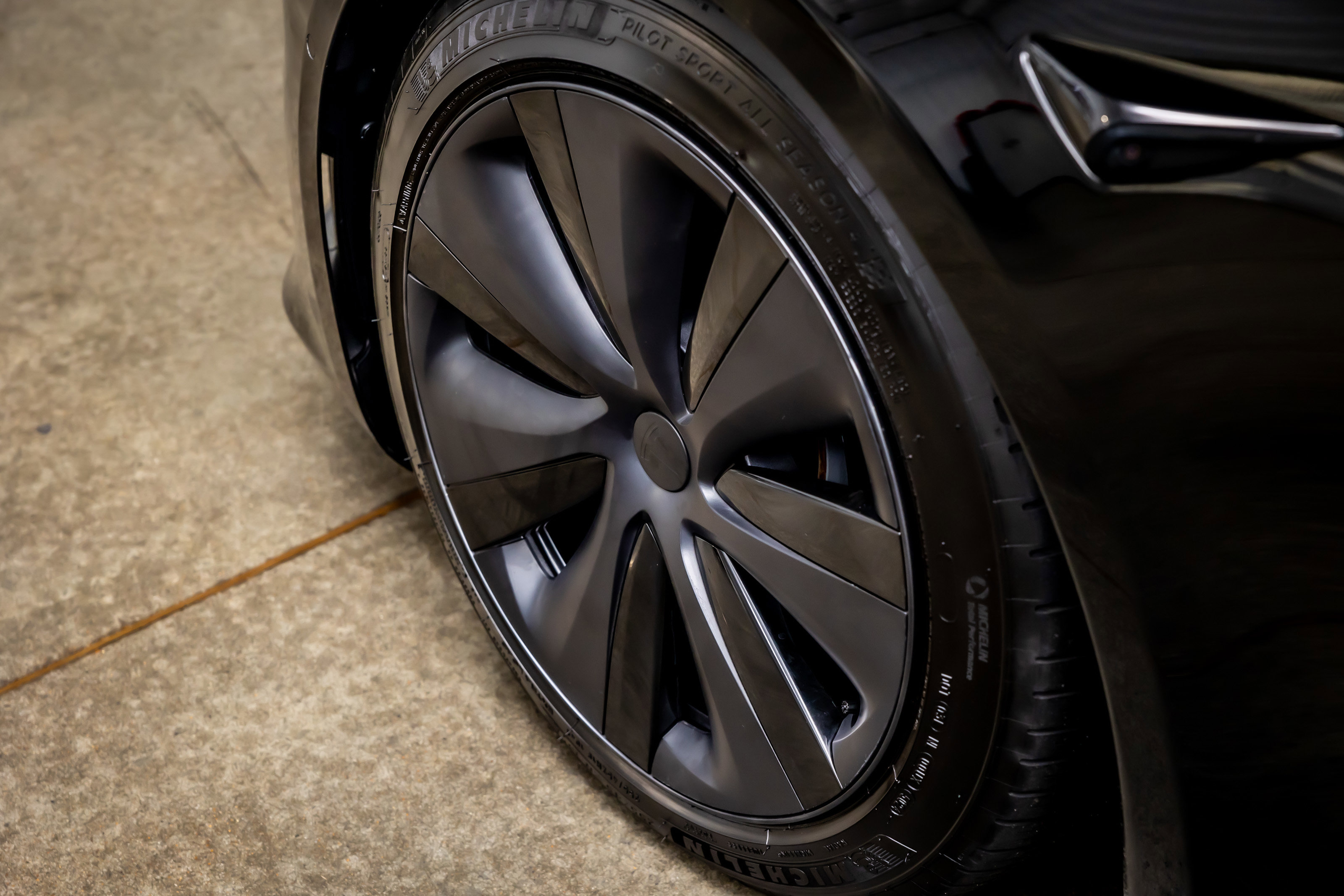 Used 2021 Tesla Model S Long Range image 16