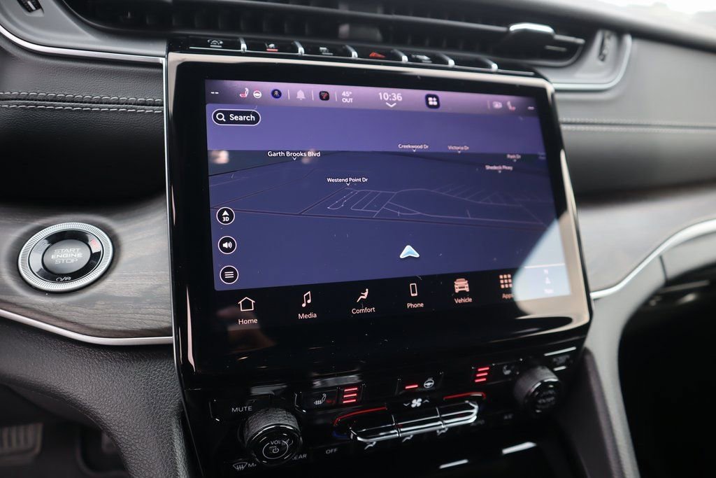 New 2025 Jeep Grand Cherokee L Limited image 7