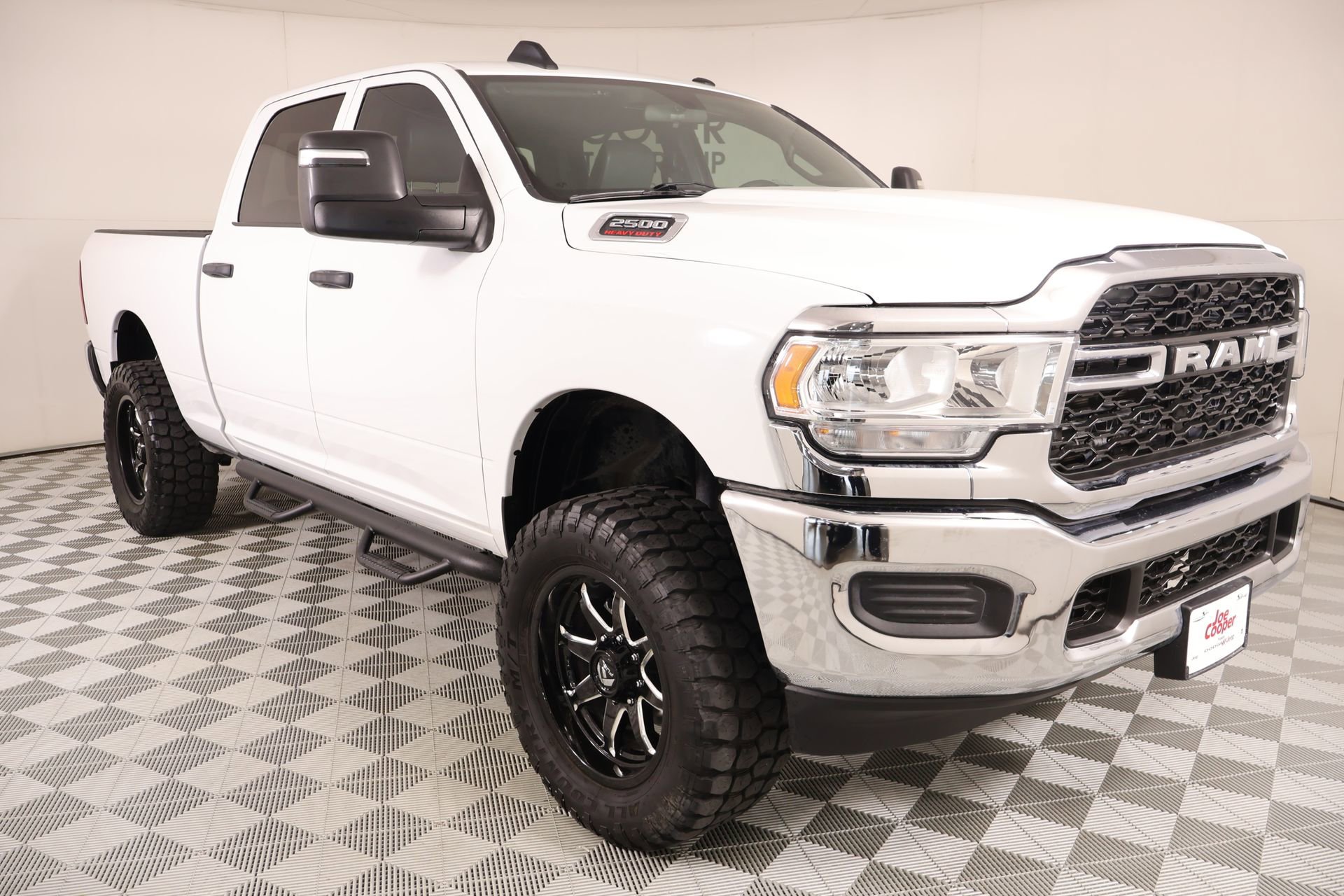 Used 2023 RAM 2500 Tradesman w/ Chrome Appearance Group AWD/4WD 360° Tour