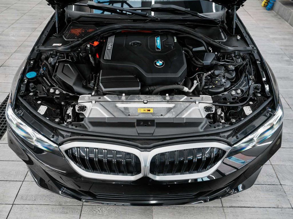Used 2023 BMW 330e xDrive image 40