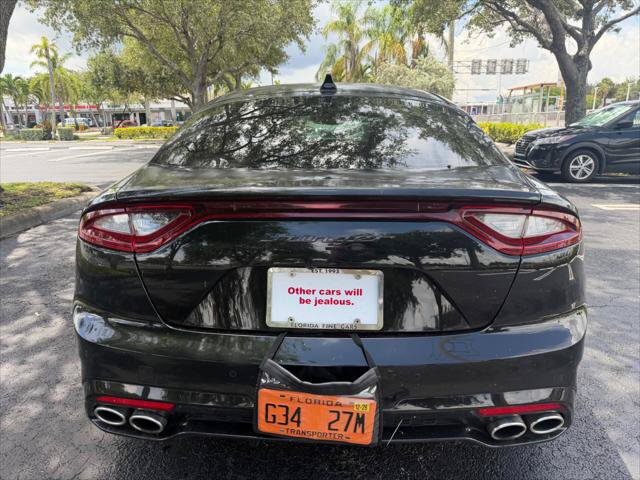 Used 2018 Kia Stinger GT1 RWD image 3