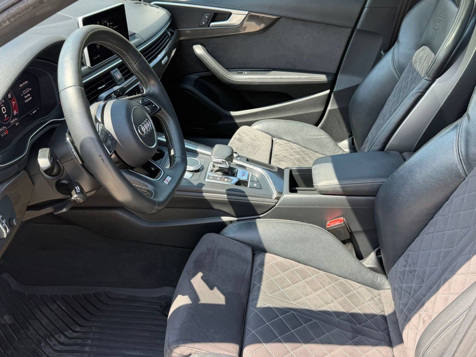 Used 2019 Audi S4 Premium Plus w/ Premium Plus Package AWD/4WD image 5