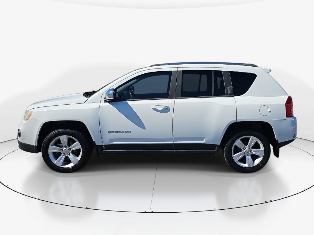 Used 2012 Jeep Compass Latitude FWD image 10