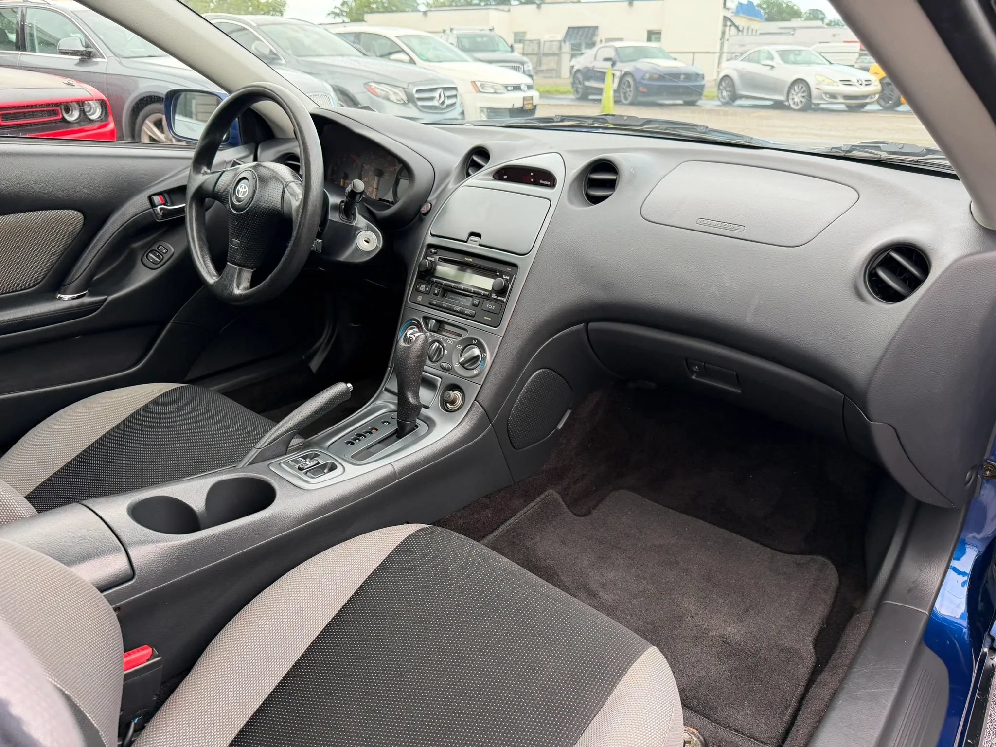 Used 2003 Toyota Celica GT FWD image 18