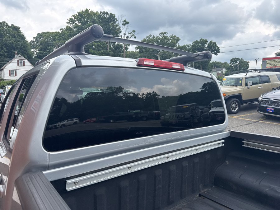 Used 2011 Nissan Frontier PRO-4X w/ Pro-4x Luxury Pkg AWD/4WD image 9