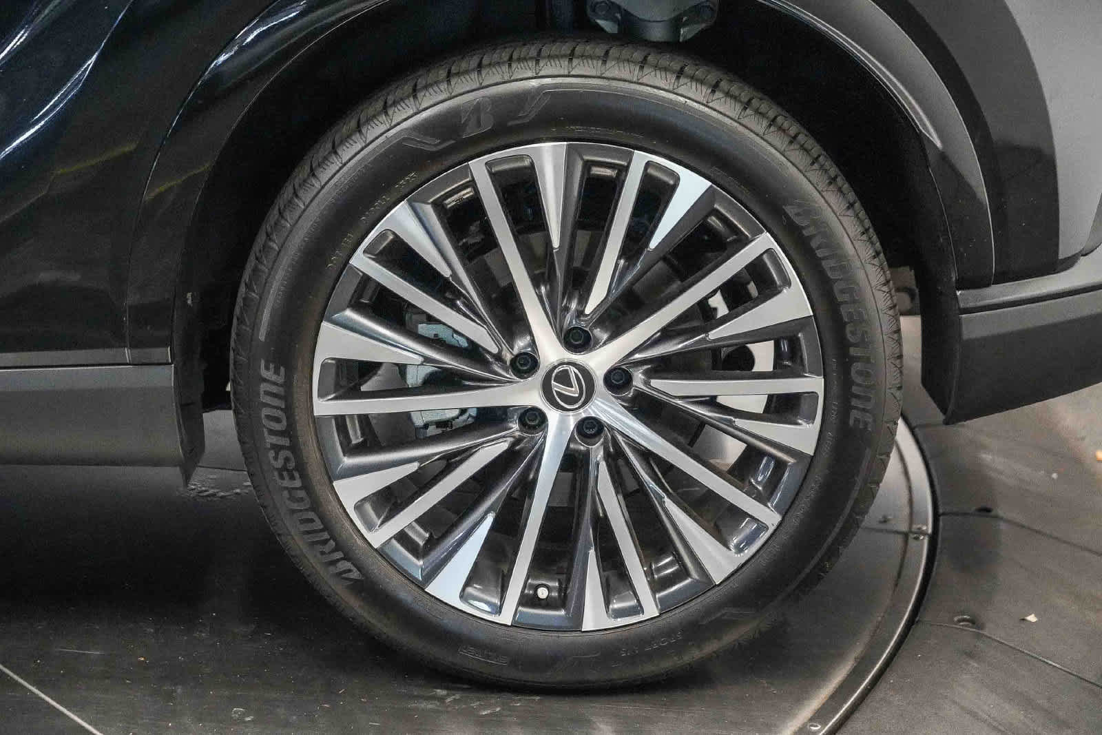Used 2025 Lexus RX 350 Premium Plus FWD image 10