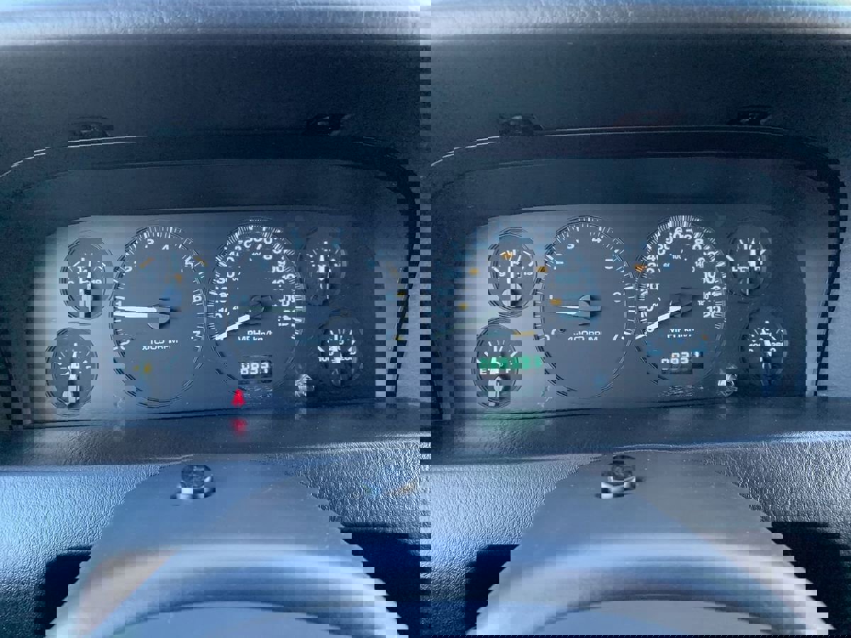 Used 2004 Jeep Grand Cherokee Laredo w/ Trailer Tow Prep Group image 19