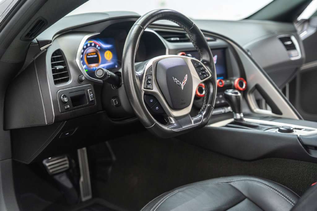 Used 2017 Chevrolet Corvette Grand Sport w/ Carbon Flash Badge Package RWD image 32