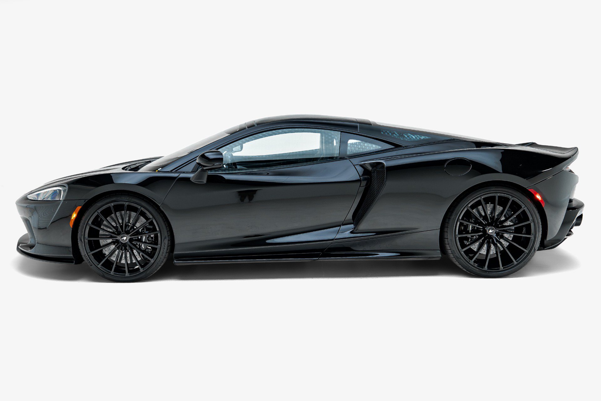 Used 2023 McLaren GT RWD image 6