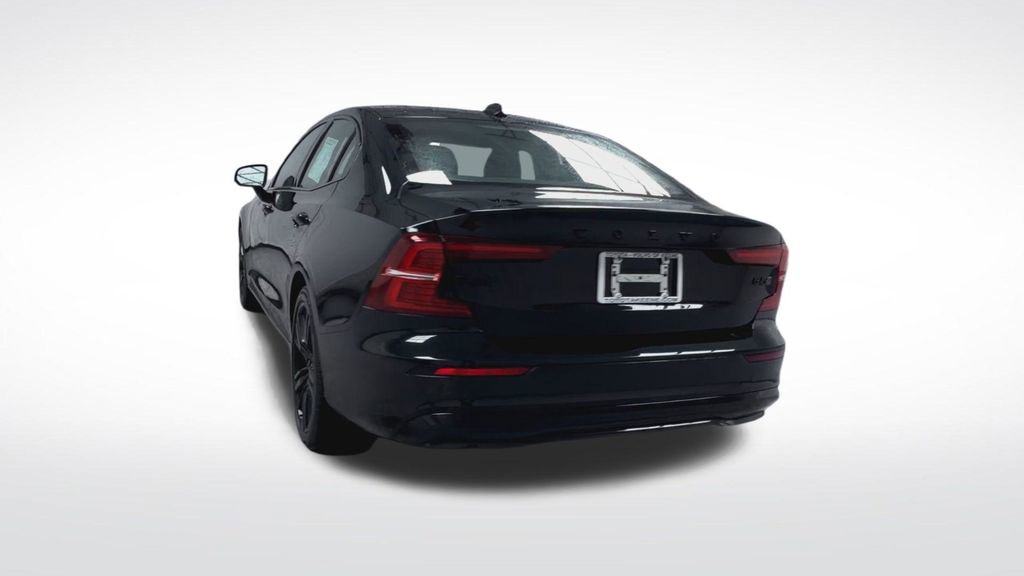 Used 2023 Volvo S60 B5 Plus w/ Climate Package image 23