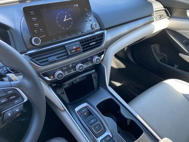 Used 2019 Honda Accord Hybrid image 17