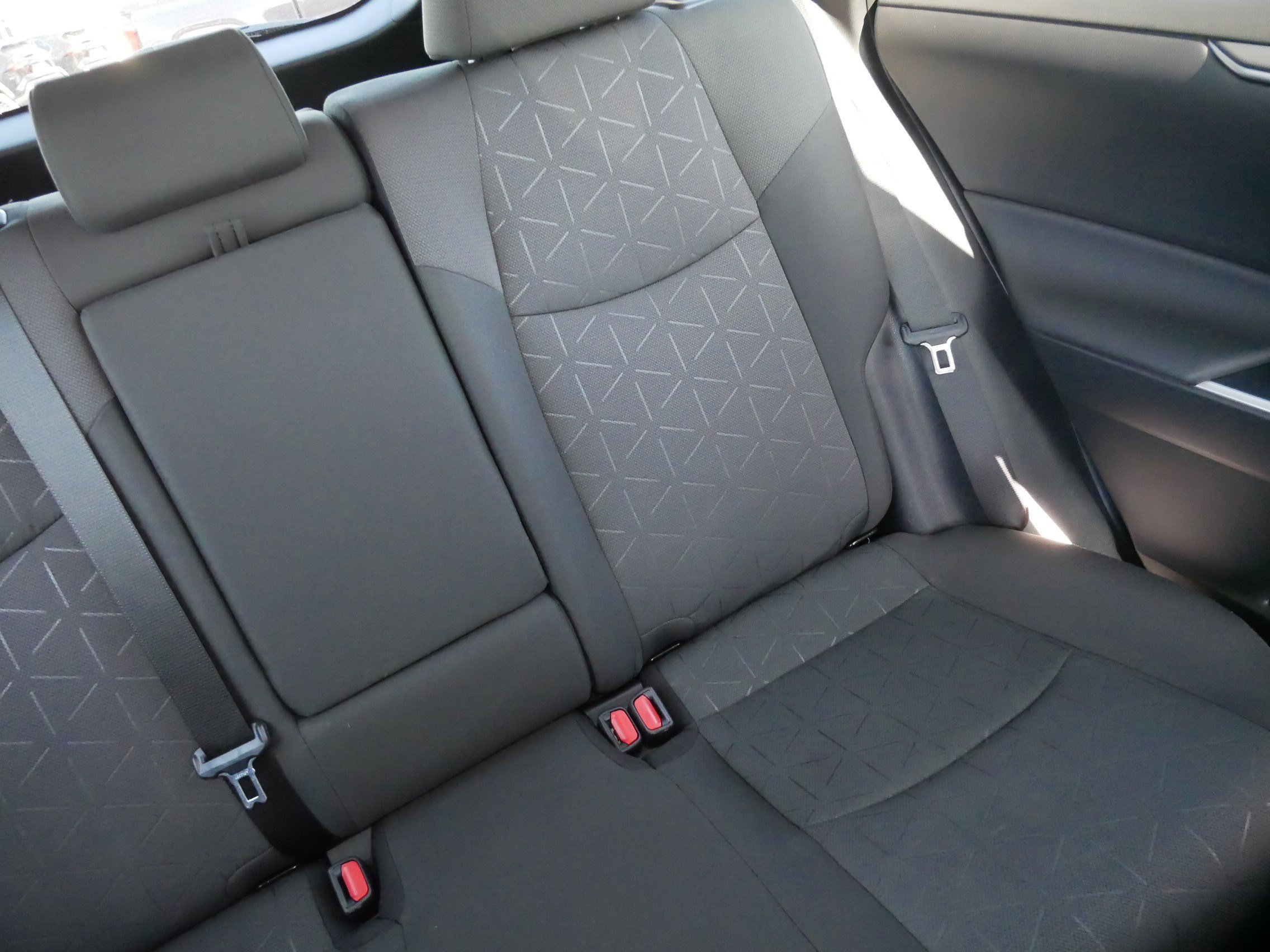 Used 2022 Toyota RAV4 XLE w/ Convenience Package AWD/4WD image 14