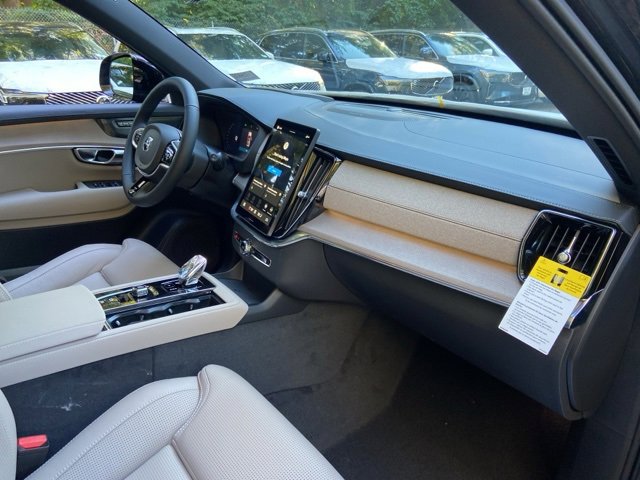 New 2026 Volvo XC90 B6 Ultra image 19