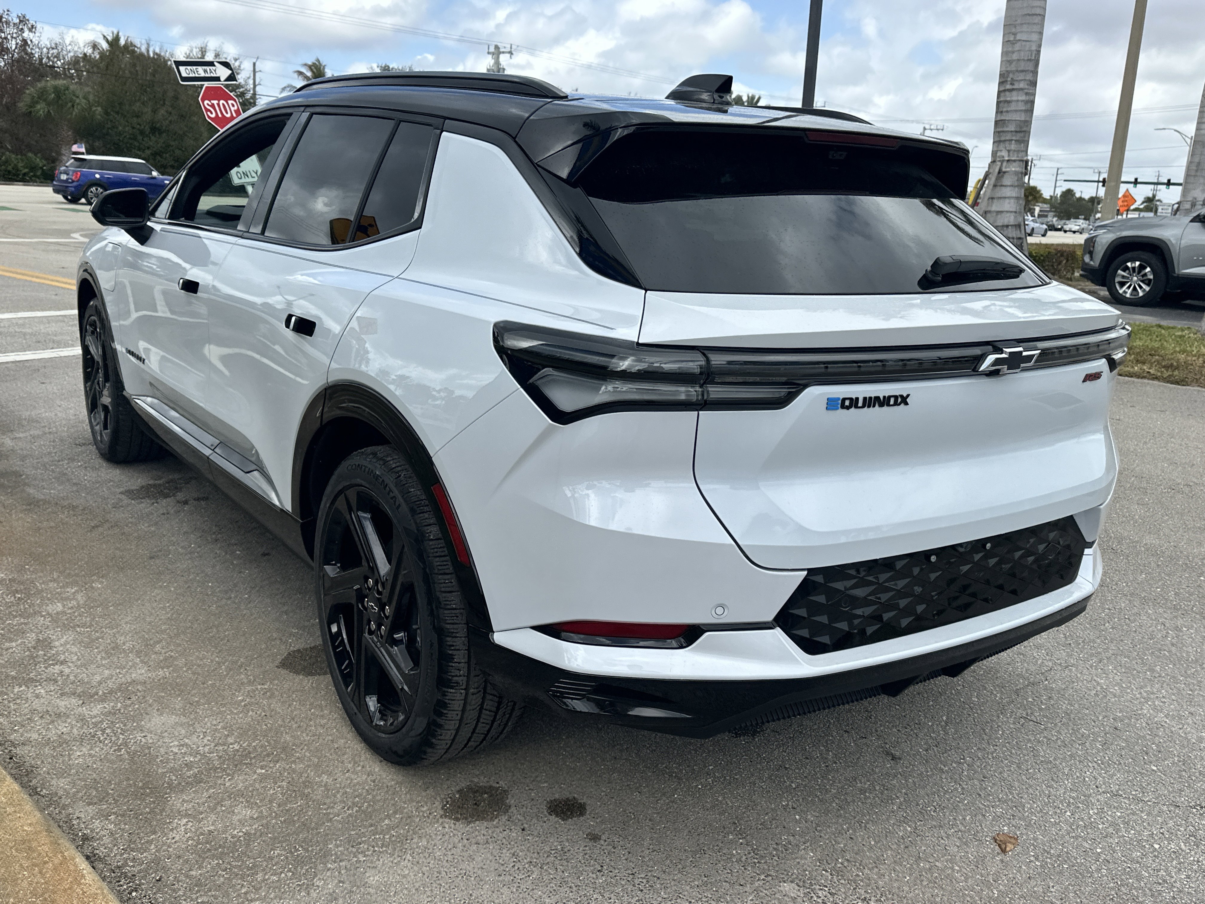 New 2026 Chevrolet Equinox EV RS image 10
