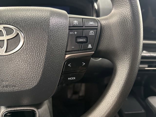 Used 2025 Toyota Camry LE image 19