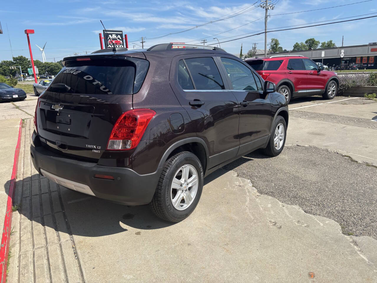 Used 2016 Chevrolet Trax LT w/ LT Convenience Package AWD/4WD image 8