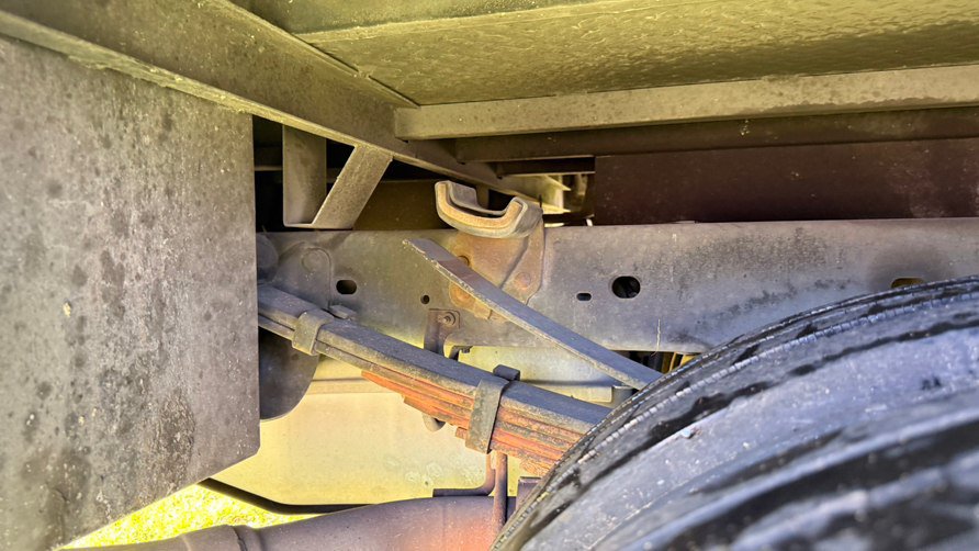 Used 2015 Ford F550 2WD Regular Cab Super Duty image 26