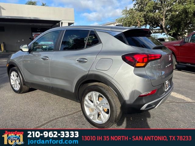 Used 2025 Buick Encore GX Preferred FWD image 4