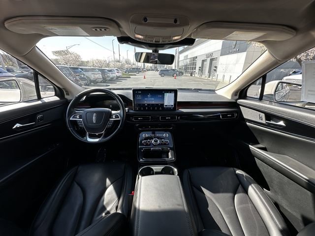 Used 2023 Lincoln Nautilus Reserve w/ Cargo Utility Package image 3