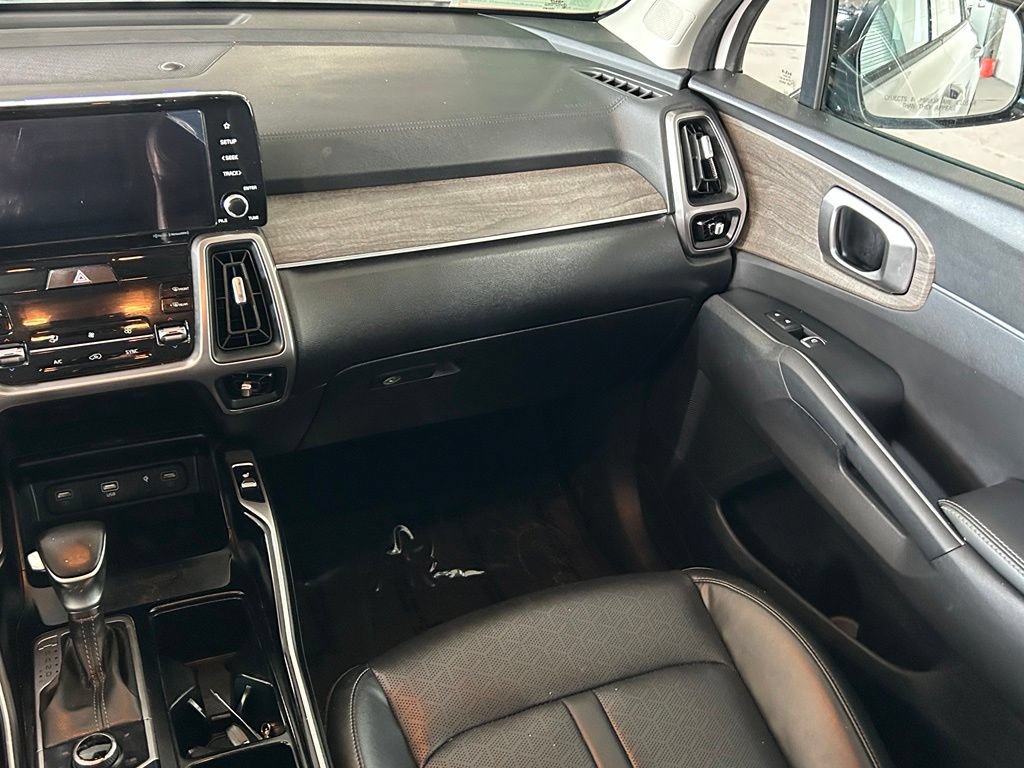 Used 2023 Kia Sorento S AWD/4WD image 11