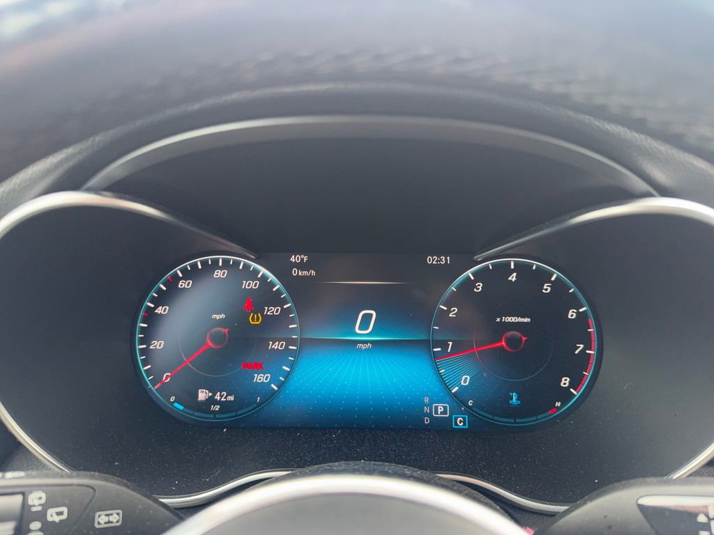 Used 2021 Mercedes-Benz GLC 300 4MATIC w/ AMG Line image 17