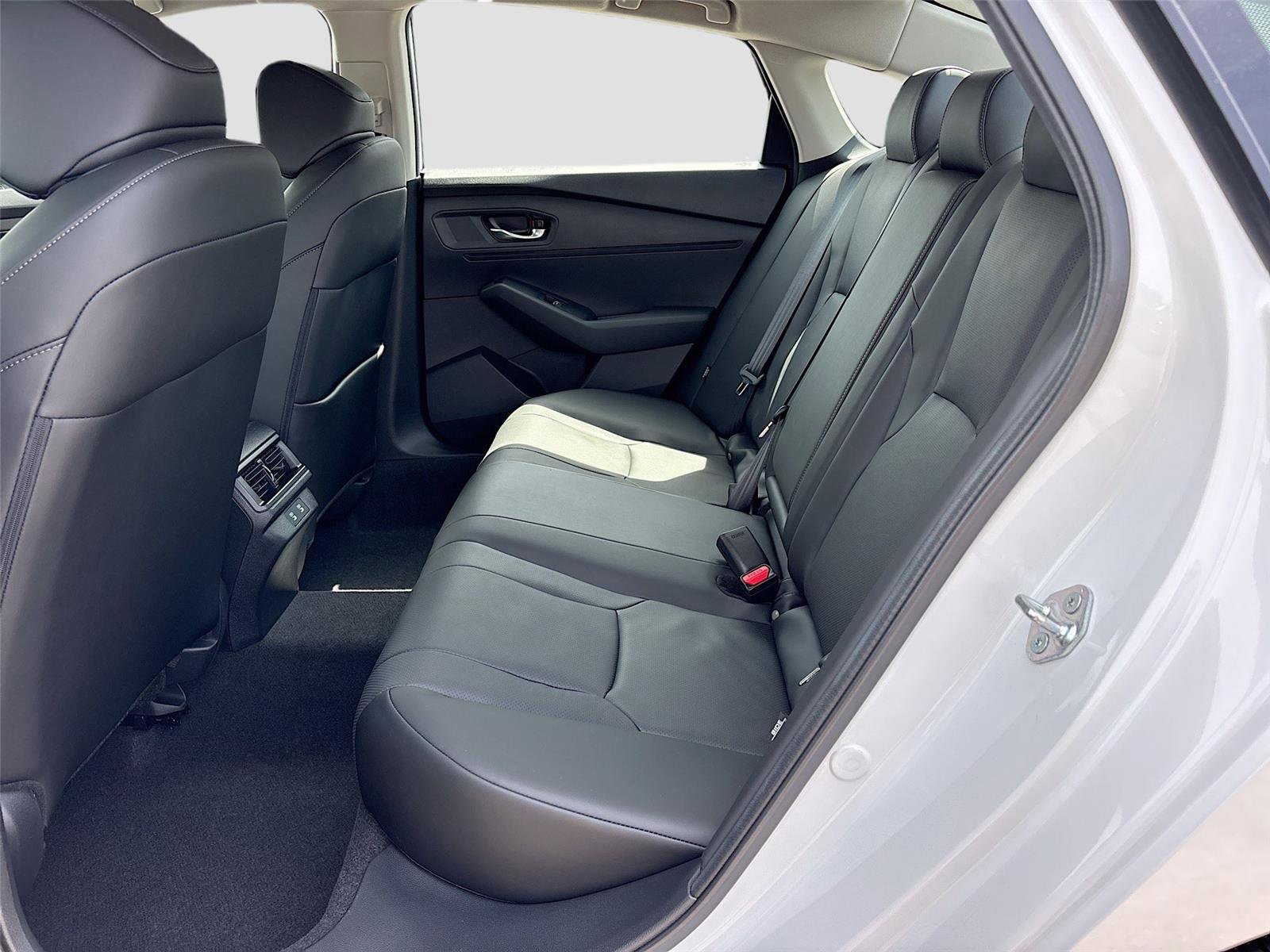Certified 2025 Honda Accord EX-L image 28