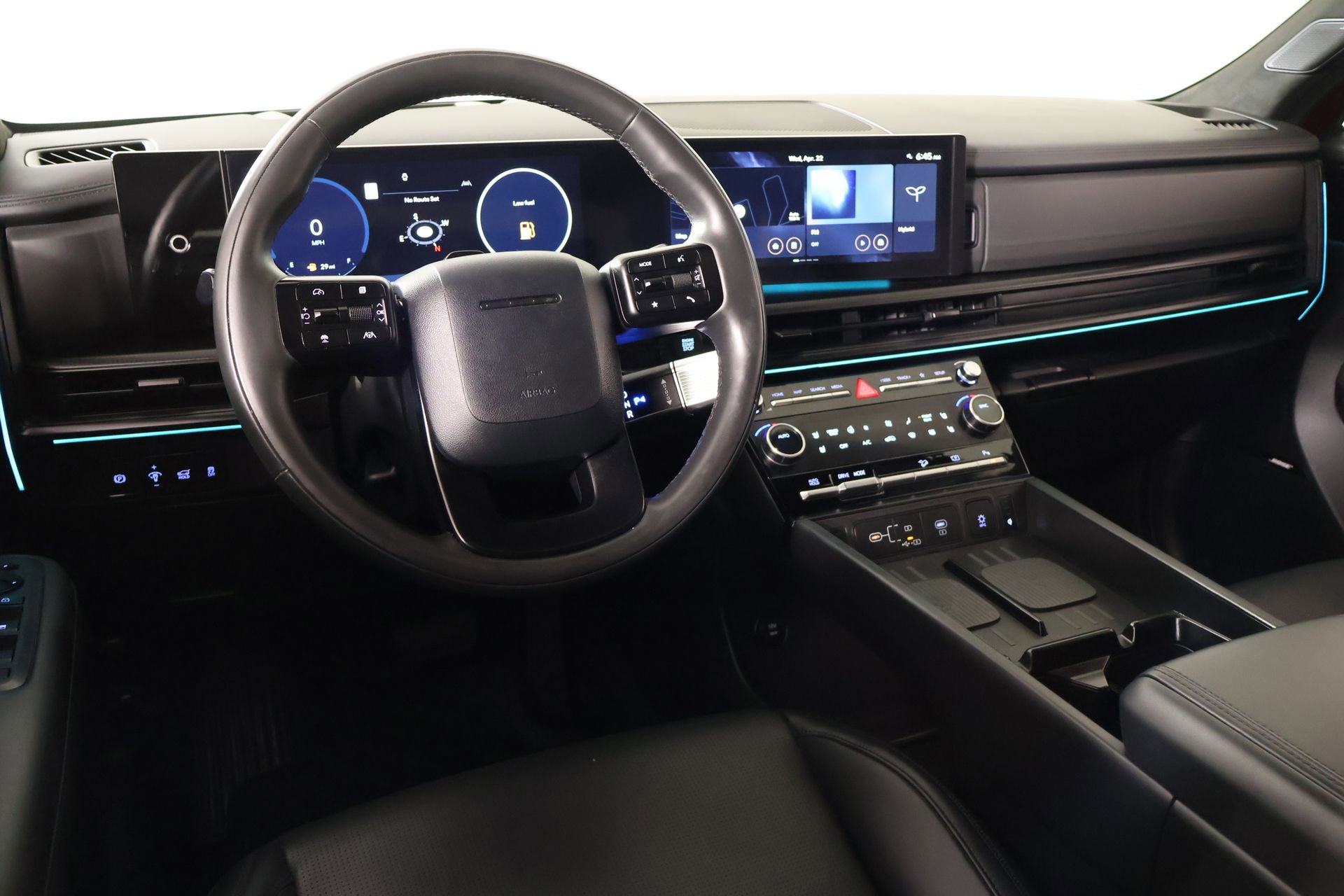 Used 2024 Hyundai Santa Fe Calligraphy image 2