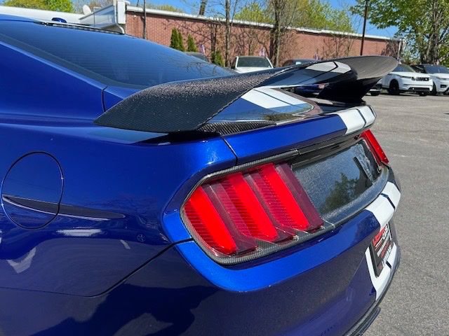 Used 2016 Ford Mustang Shelby GT350 w/ Technology Package RWD image 12