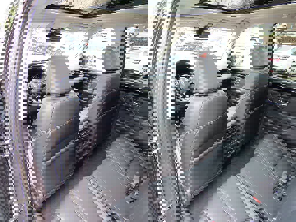 Certified 2023 Honda Pilot Touring image 17