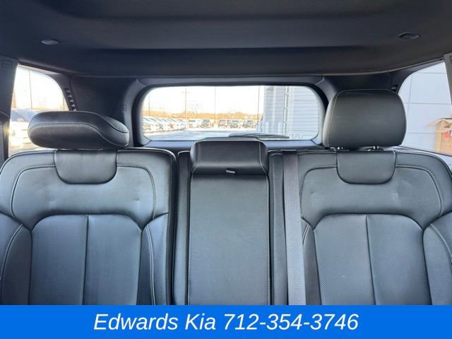 Used 2024 Jeep Grand Cherokee Limited w/ Luxury Tech Group II image 36