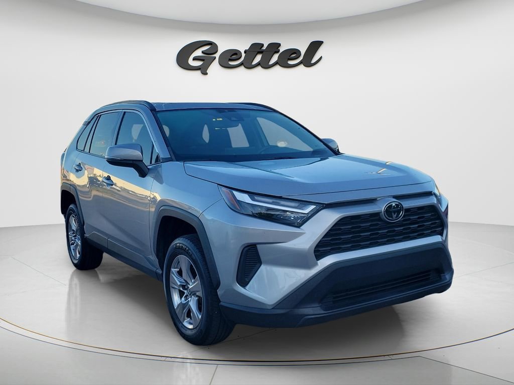 Certified 2023 Toyota RAV4 XLE w/ Convenience Package FWD image 3