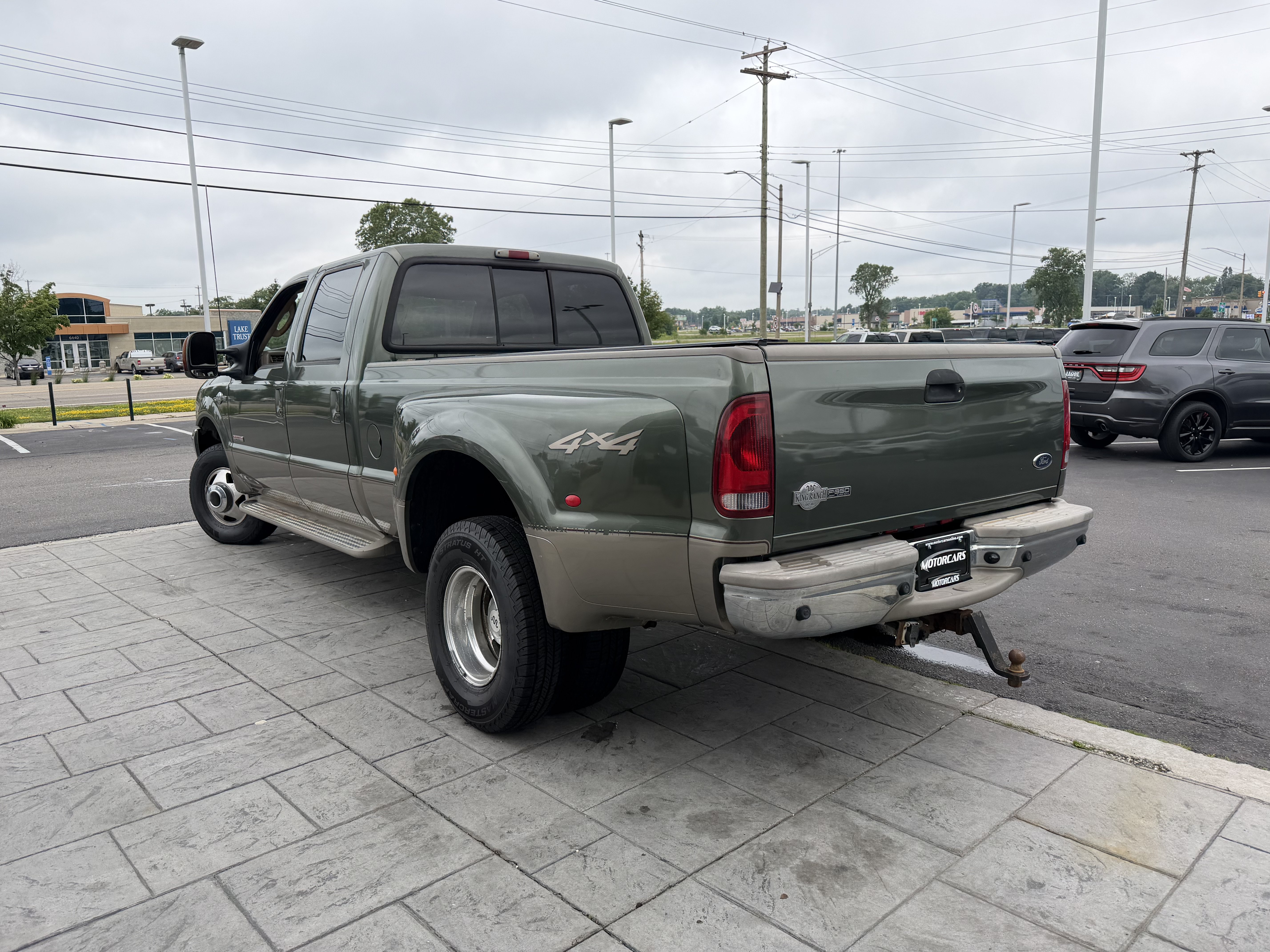 Used 2003 Ford F350 Lariat AWD/4WD image 6