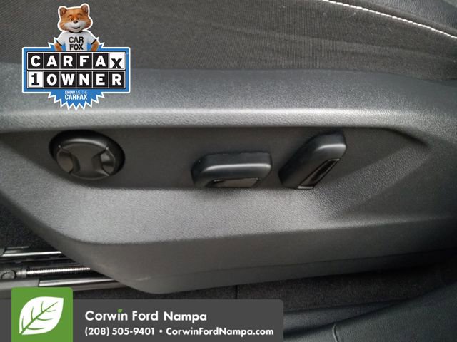 Used 2025 Volkswagen Atlas SE image 12