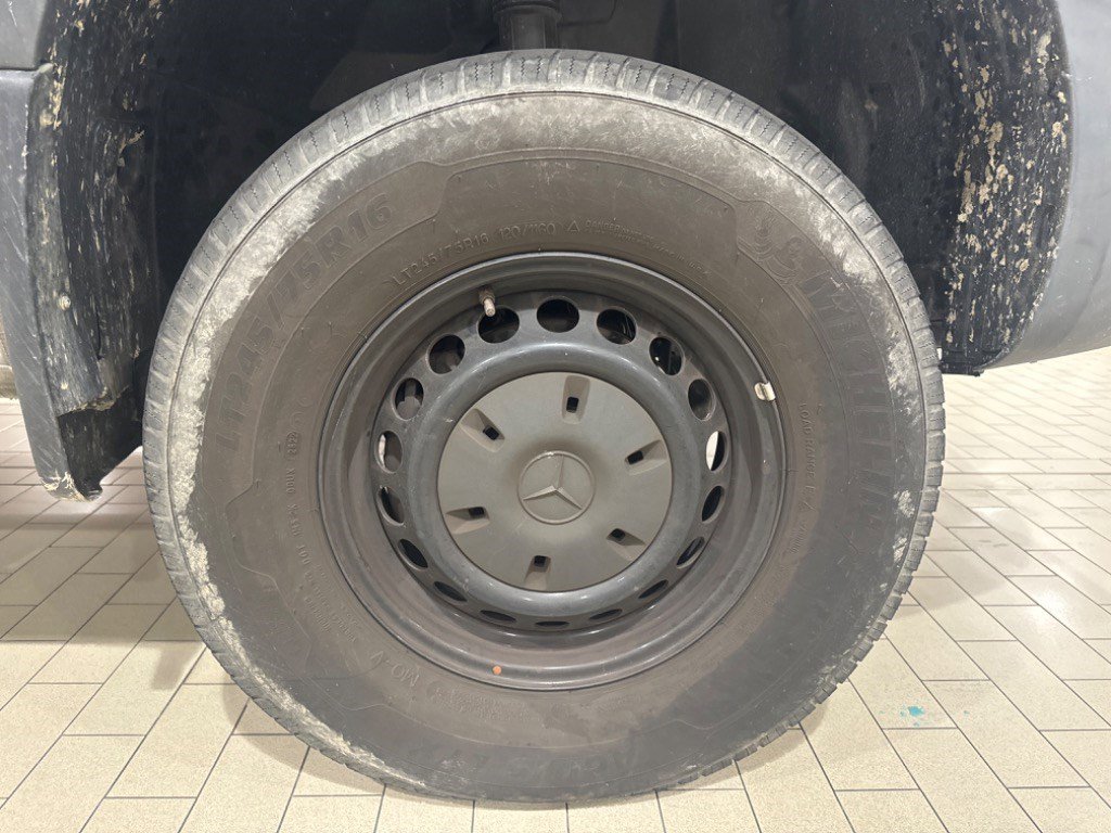 Used 2023 Mercedes-Benz Sprinter 2500 image 45