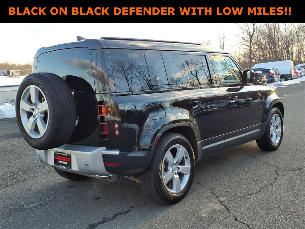 Used 2024 Land Rover Defender 110 S image 7