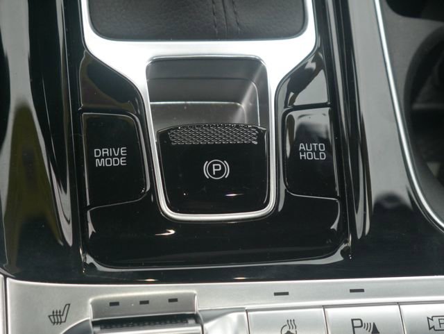 Used 2024 Kia Carnival SX Prestige image 37