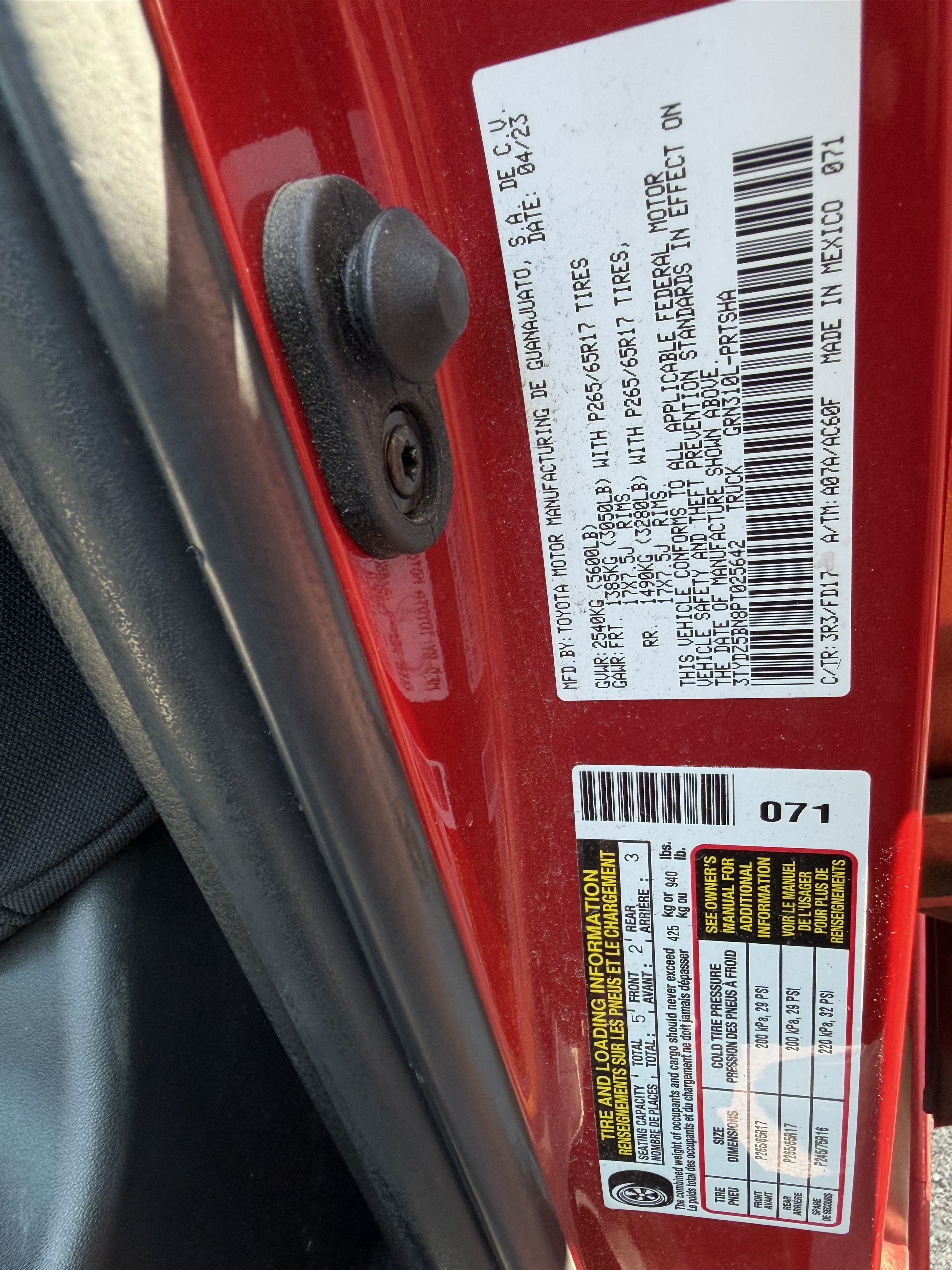 Used 2023 Toyota Tacoma TRD Sport AWD/4WD image 25