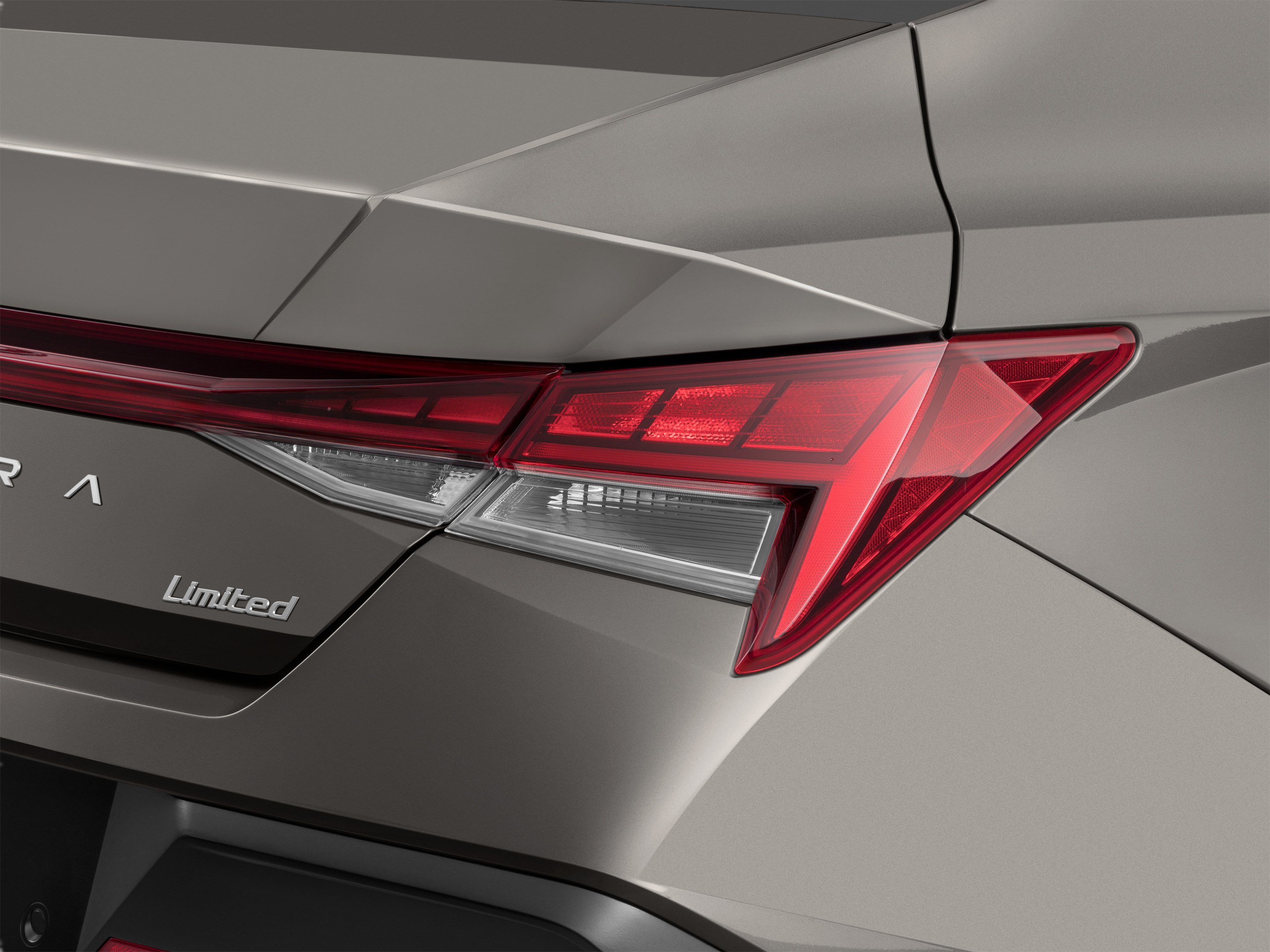 New 2026 Hyundai Elantra SEL Sport FWD image 42