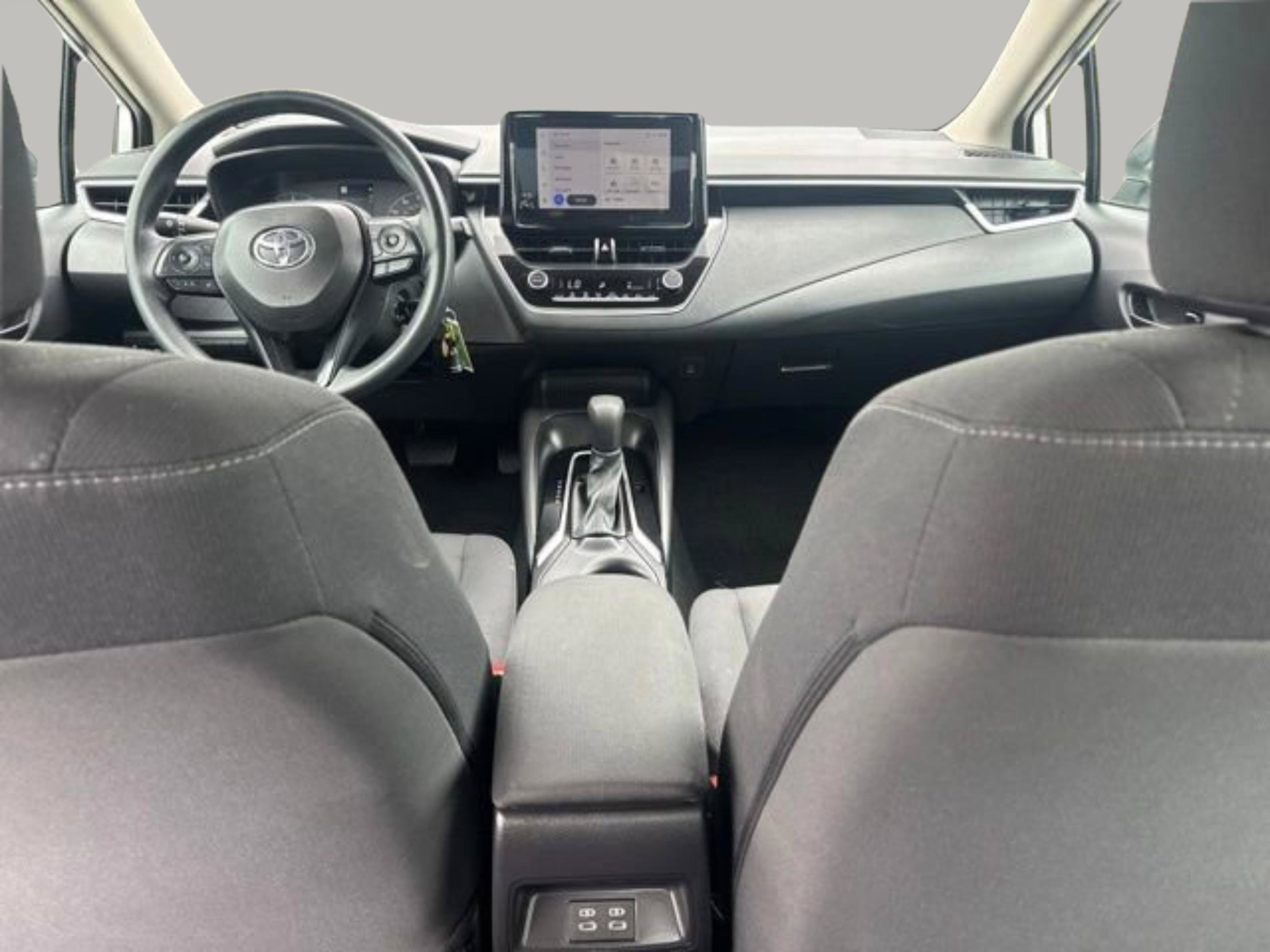 Used 2025 Toyota Corolla LE FWD image 30