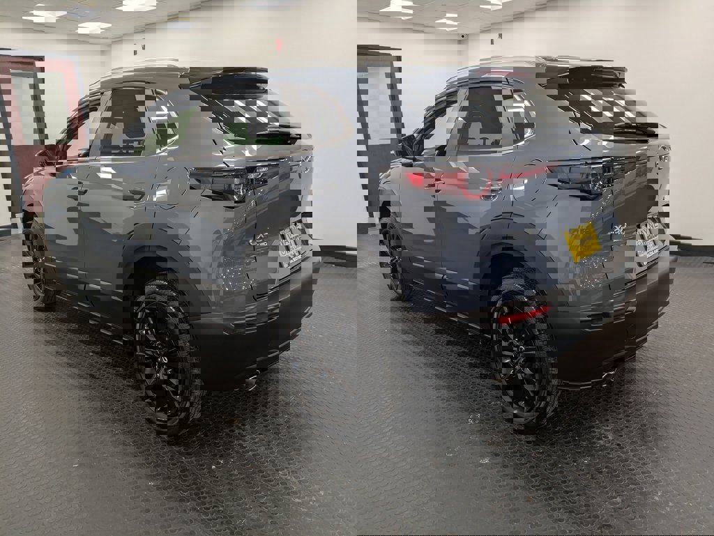 Certified 2023 MAZDA CX-30 AWD 2.5 S w/ Preferred Package image 6
