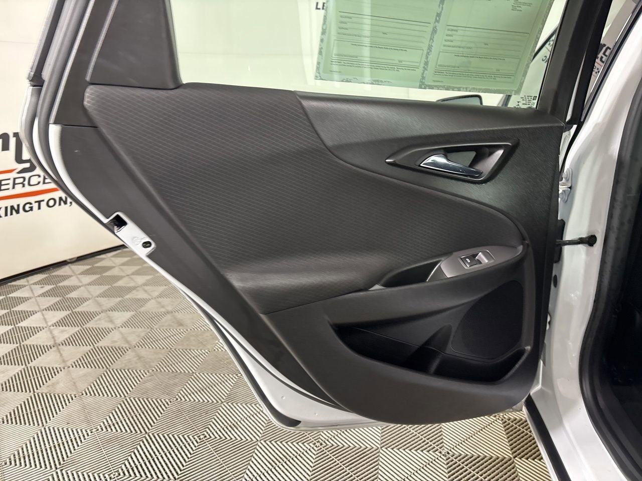 Used 2024 Chevrolet Malibu LT image 22