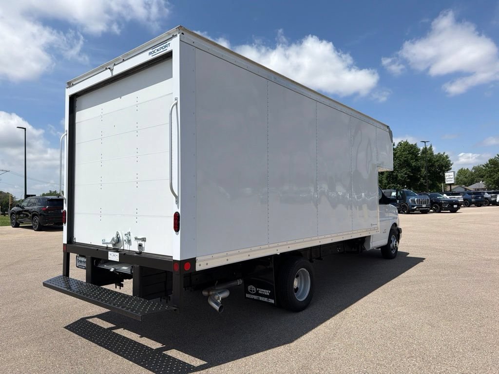 New 2025 Chevrolet Express 4500 w/ Power Convenience Package RWD image 3
