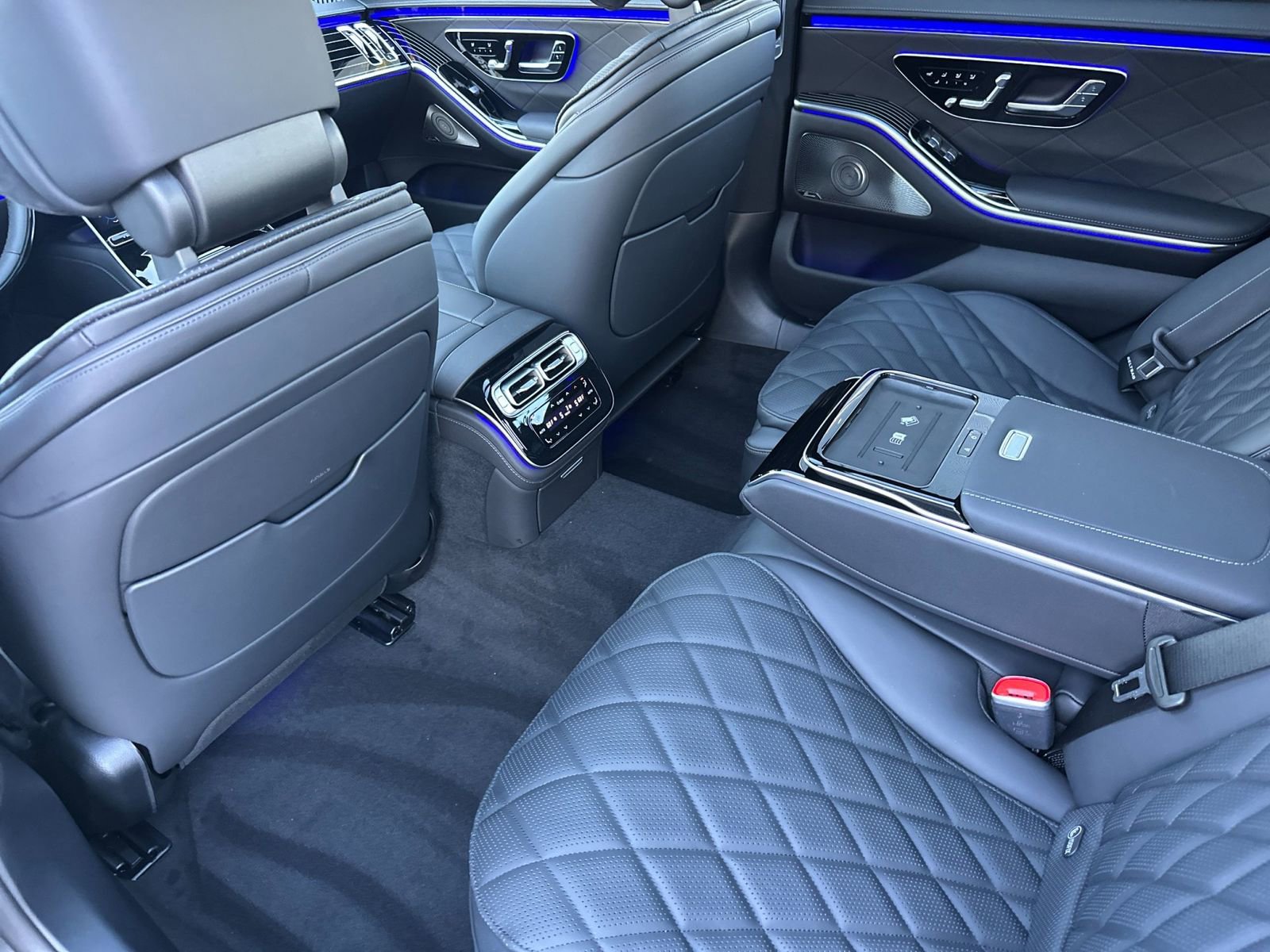 New 2026 Mercedes-Benz S 580 4MATIC Sedan image 12