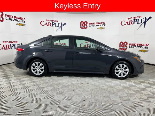 Used 2024 Toyota Corolla LE FWD image 9