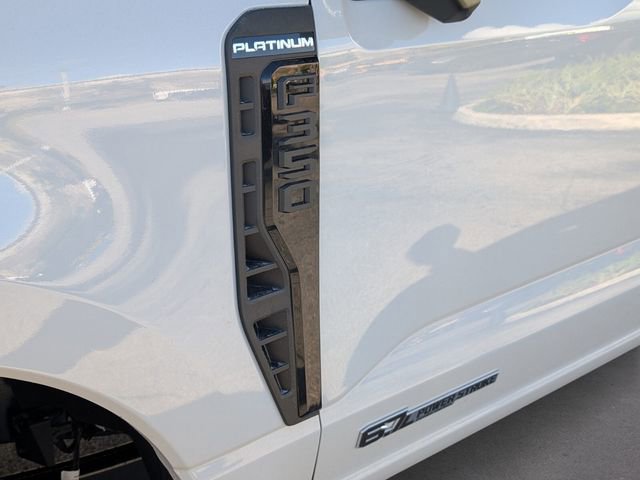 New 2026 Ford F350 Platinum w/ FX4 Off-Road Package AWD/4WD image 4