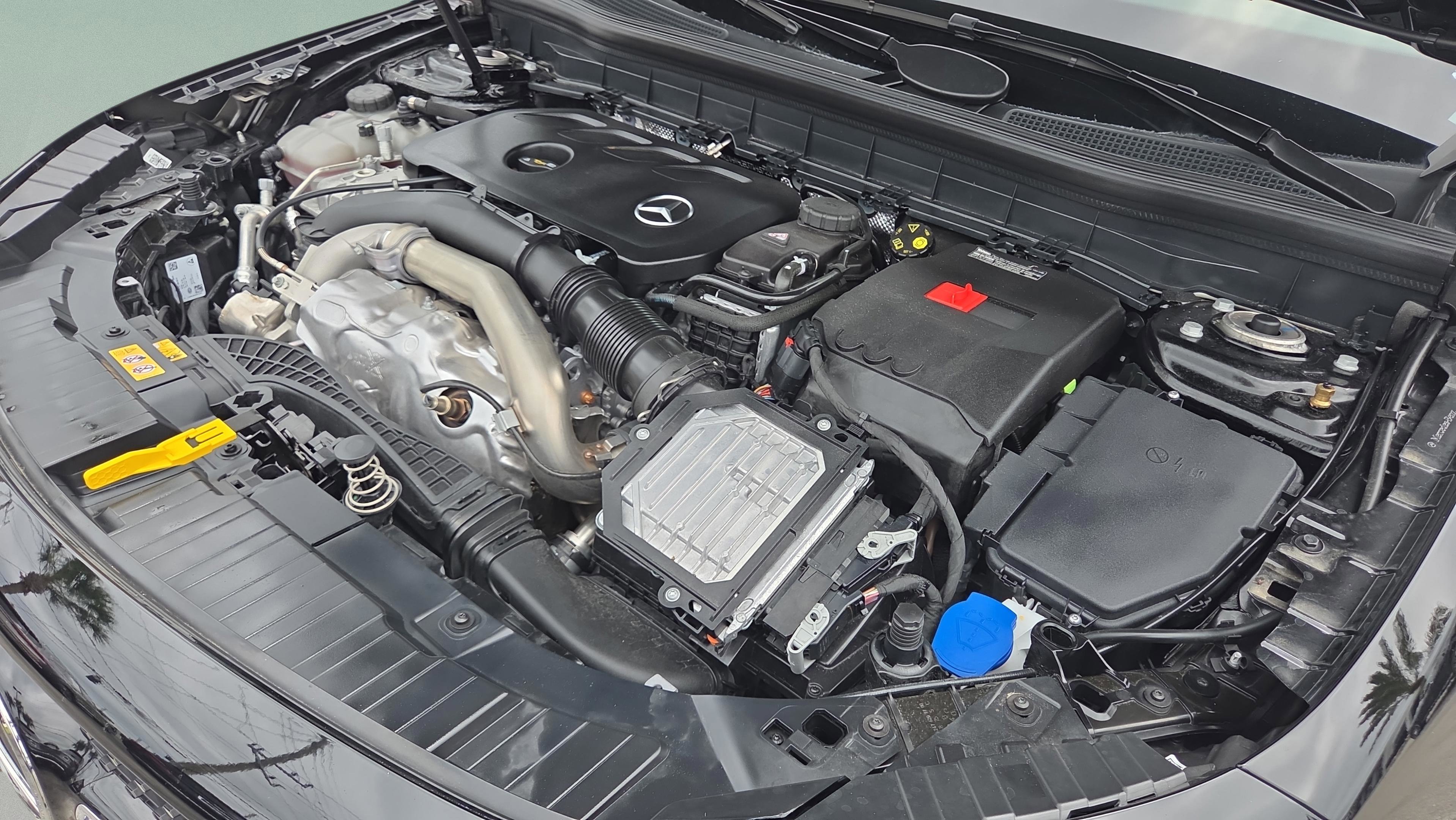 Used 2026 Mercedes-Benz GLB 250 image 22
