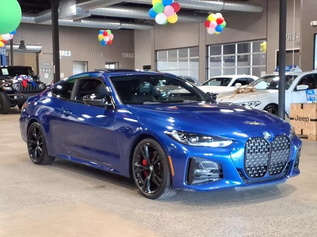 Used 2023 BMW 430i Coupe w/ M Sport Package RWD image 3