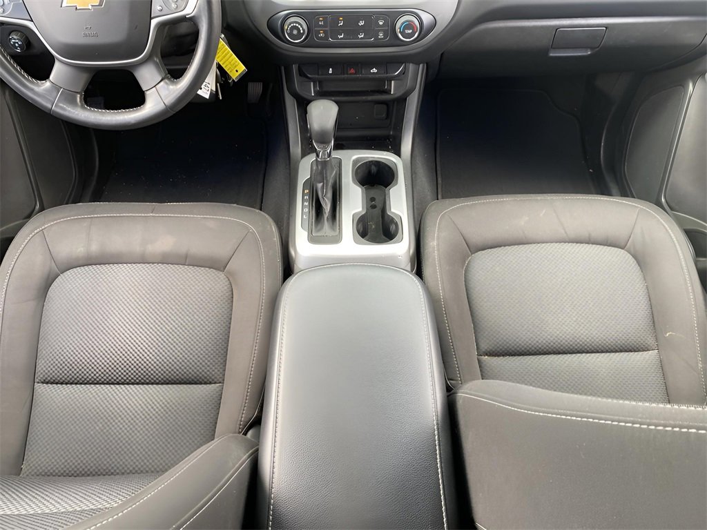 Used 2022 Chevrolet Colorado LT w/ LT Convenience Package image 16