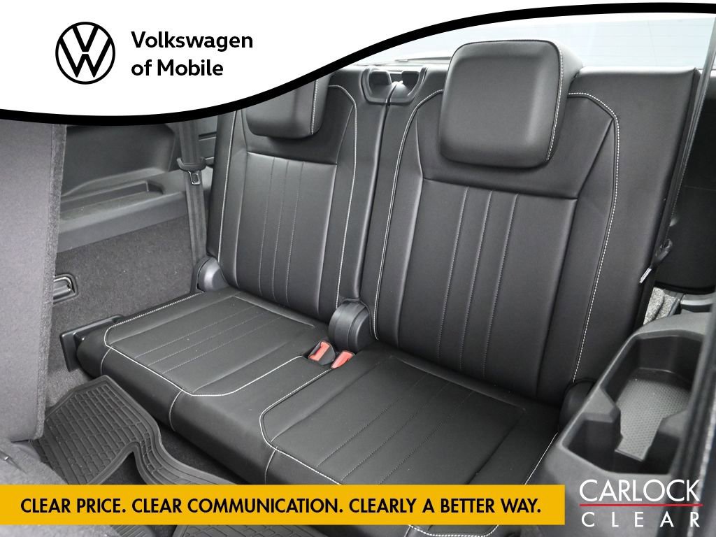 Used 2022 Volkswagen Tiguan SE image 13