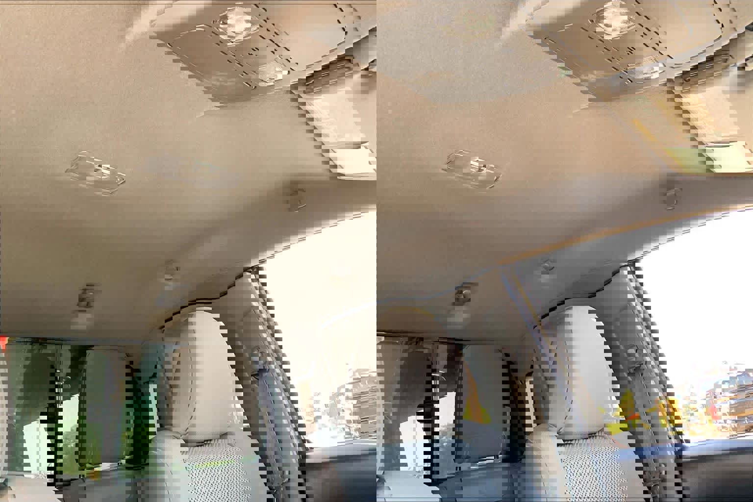 Used 2015 Toyota Tacoma 4x4 Access Cab V6 w/ TRD Off-Road Package image 14